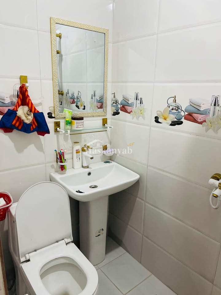 Three-room apartment for sale in Qala-e-Fathullah, Kabul