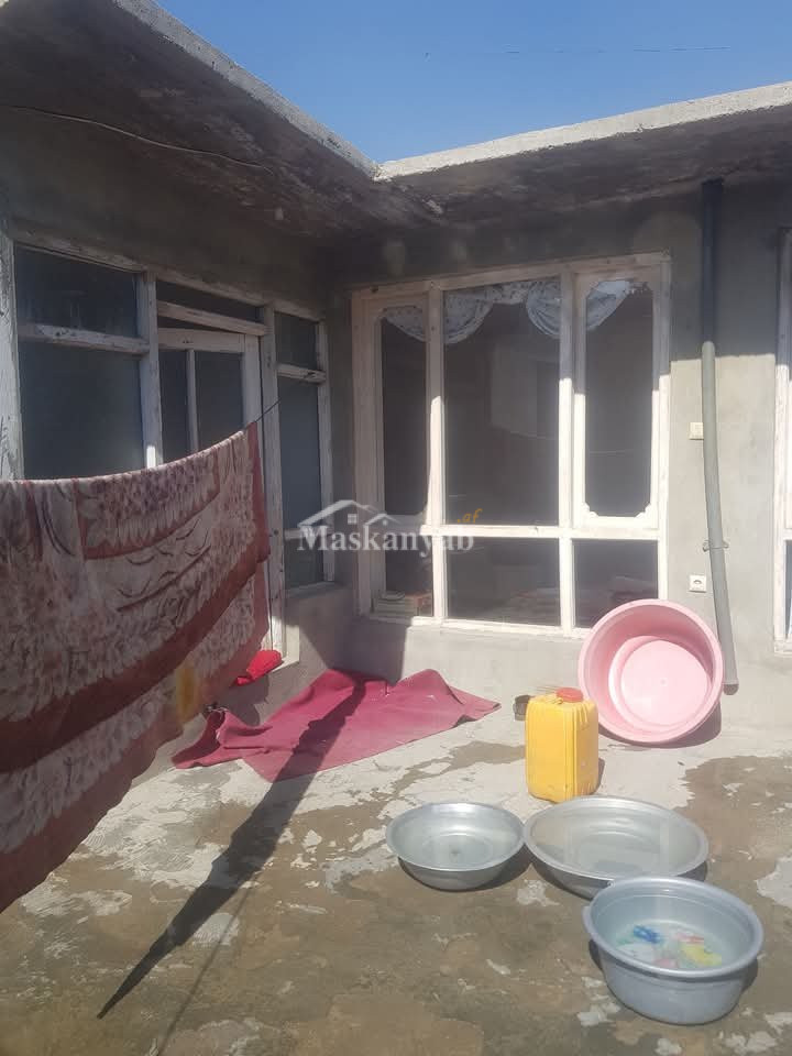 Three-room house for mortgage in District 8, Kabul
