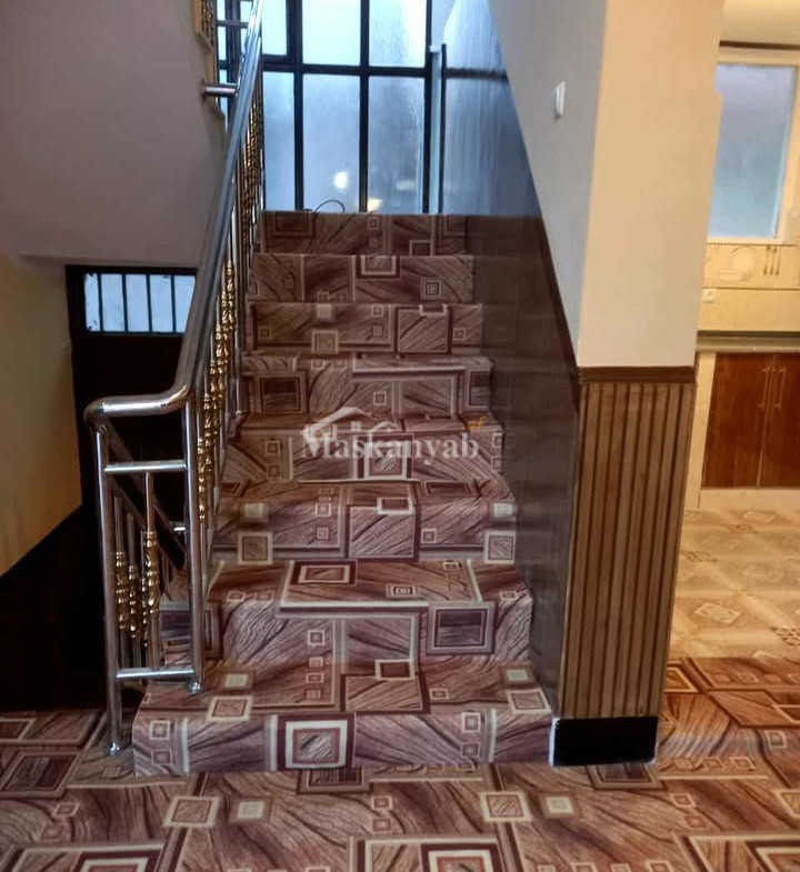 Six-room house for sale in Naw Abad Street, Kabul